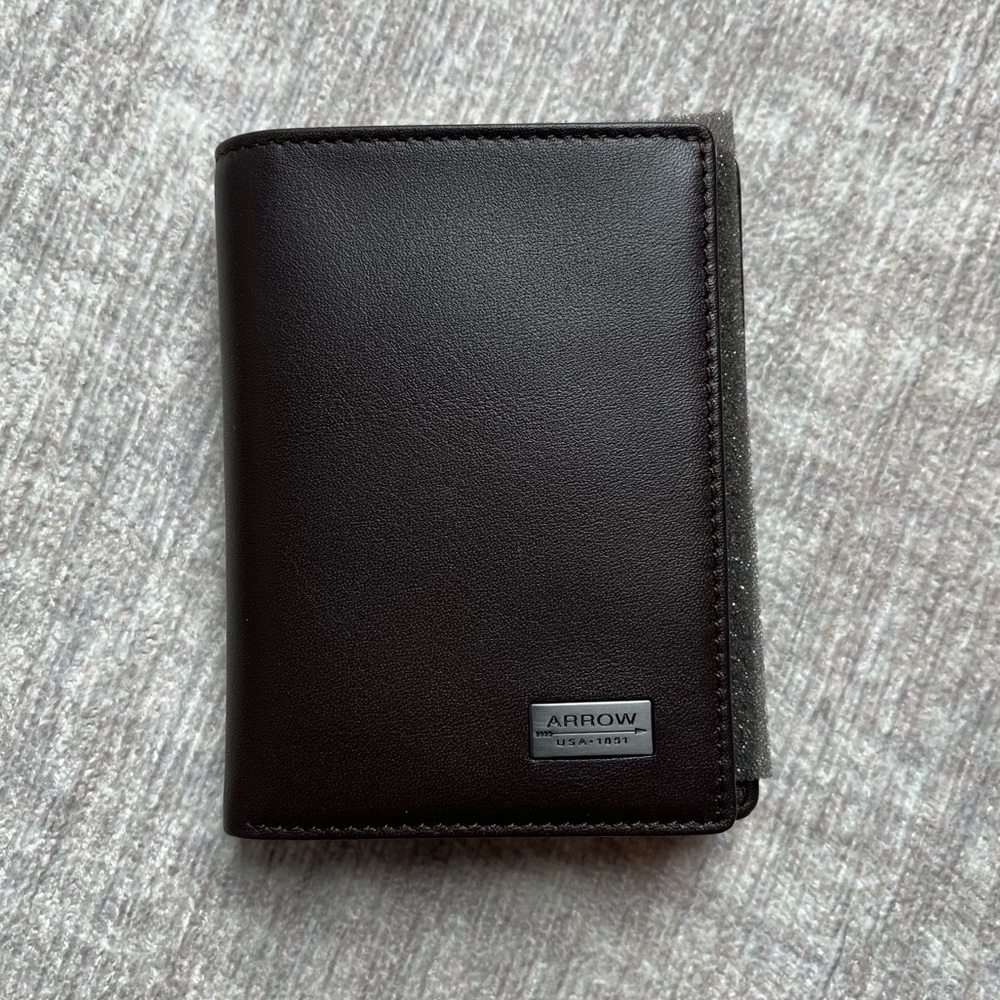 Arrow Men’s Brown Leather Wallet